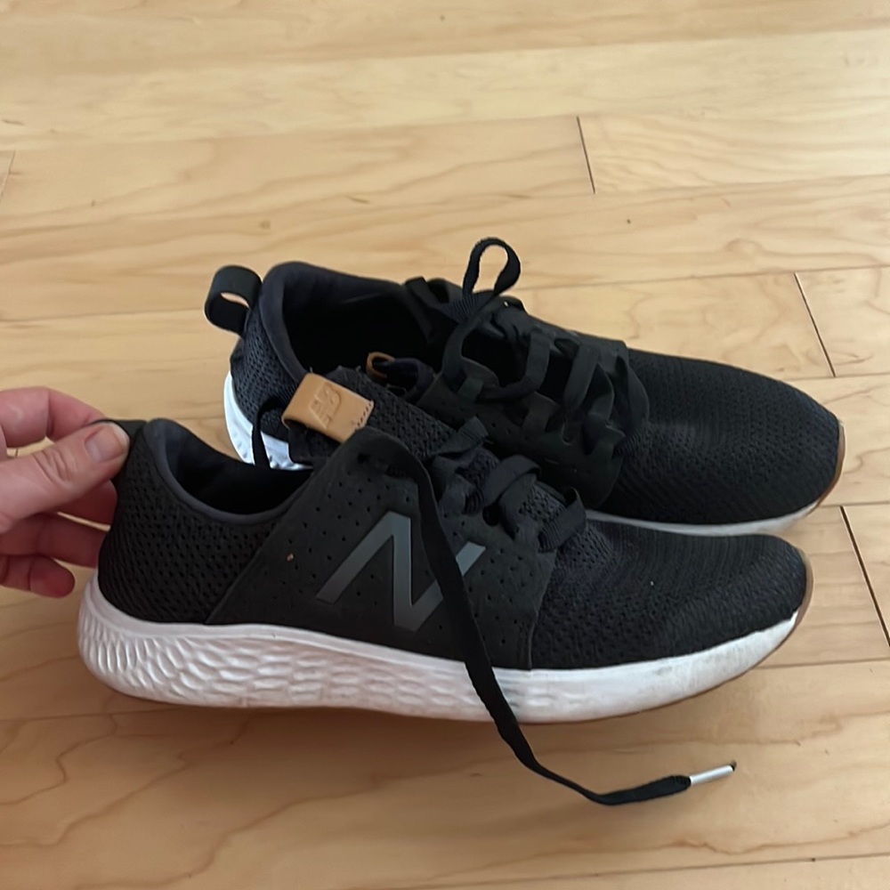 Lena balance shoes, like new